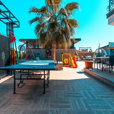 Polat Village * ألانيا